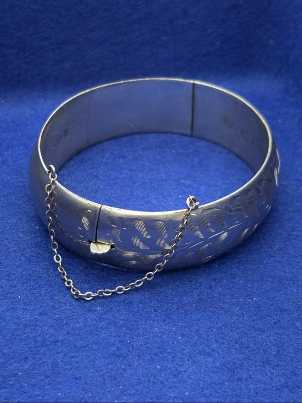 1971 Sterling Silver Engraved Safety-Chain Bangle Bracelet